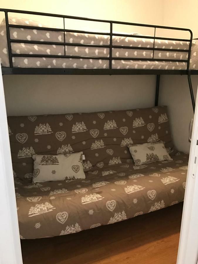 Appartement Tt Confort Au Coeur Des Montagnes Avec Vue Sur Les Montagnes Wifi 뤼생소베르 외부 사진