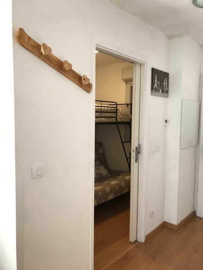 Appartement Tt Confort Au Coeur Des Montagnes Avec Vue Sur Les Montagnes Wifi 뤼생소베르 외부 사진